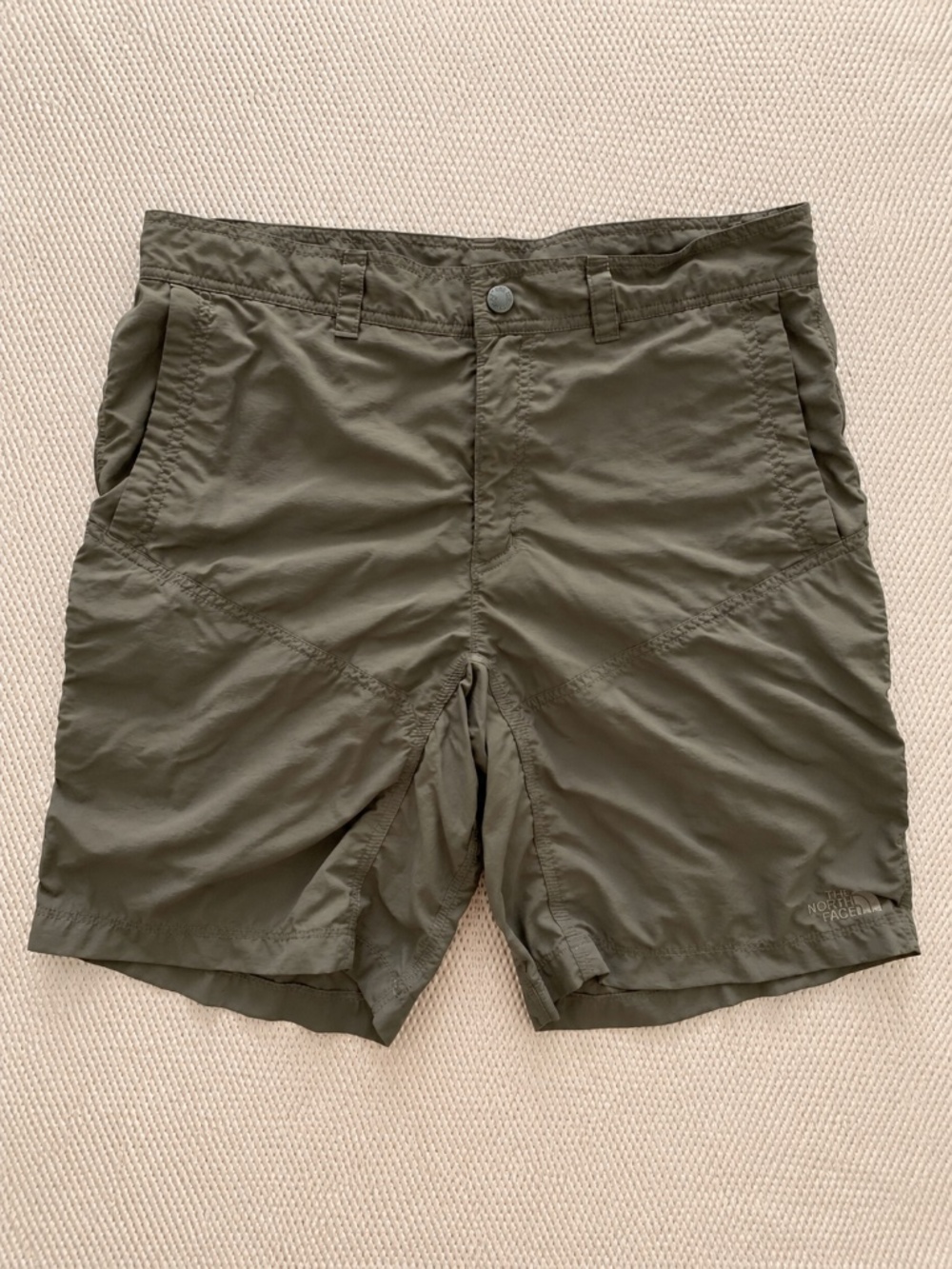The North Face Men’s 36 Olive Khaki Lightweight Hiking Shorts